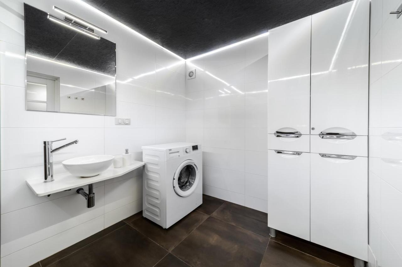InLvivApartment on Grigorenko's square Extérieur photo